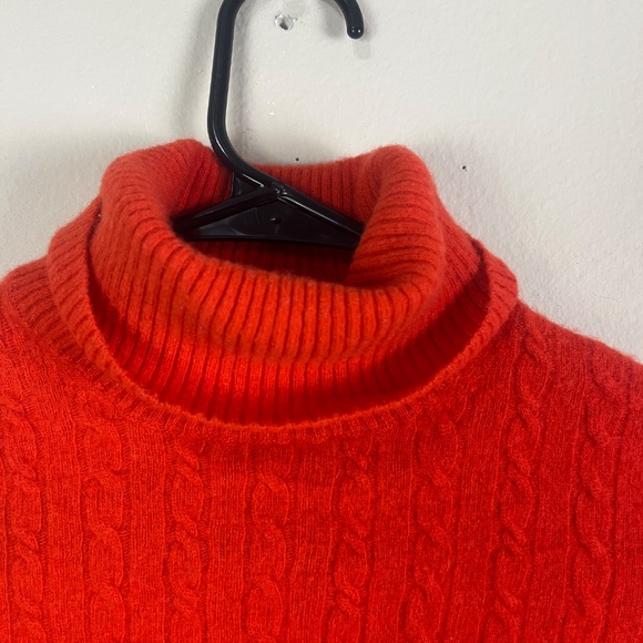 J.crew Women Turtle Neck Cable Knit Sweater Sz XS Cashmere Wool Fitted Y2K Red - Picture 2 of 10